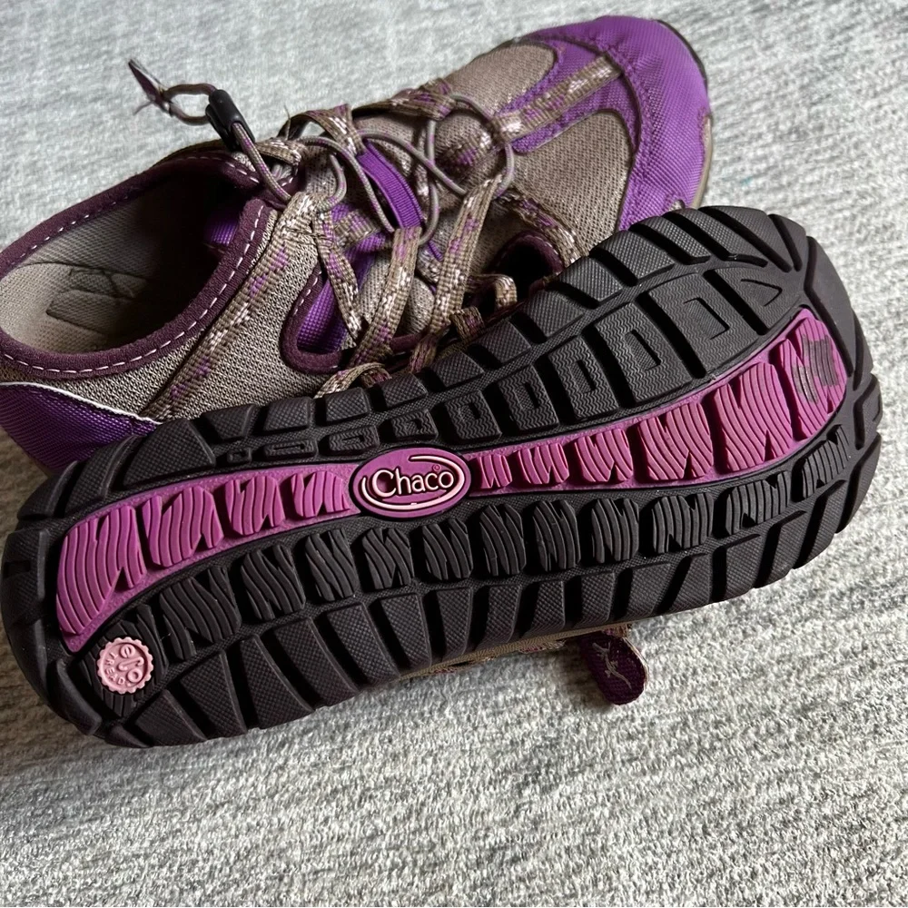 Chaco Kids Youth Water Shoes Size 3